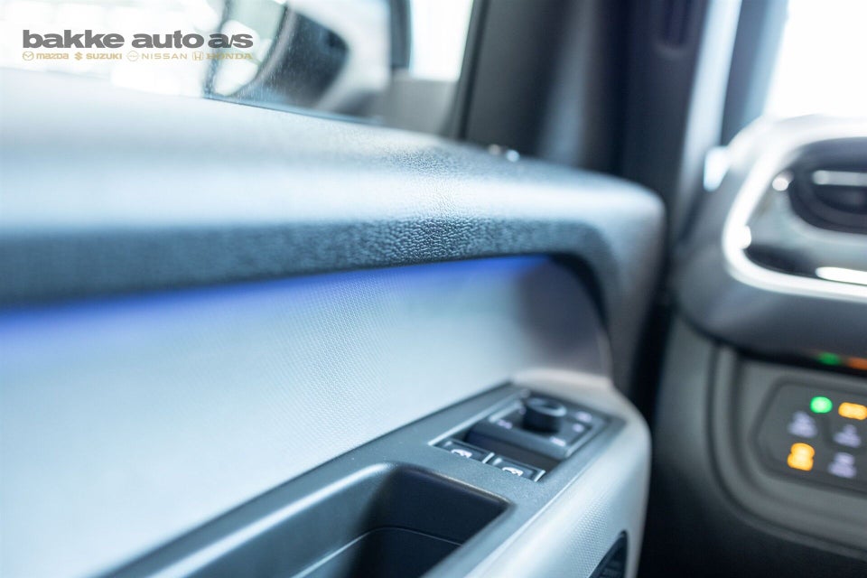 VW ID.Buzz 77 Pro SWB 5d