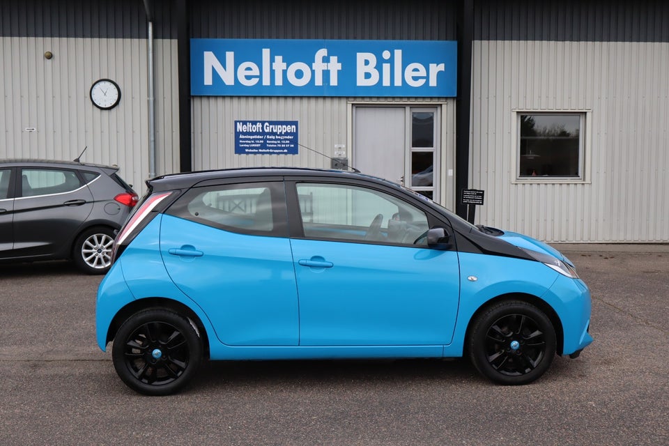 Toyota Aygo 1,0 VVT-i x-clusiv 5d