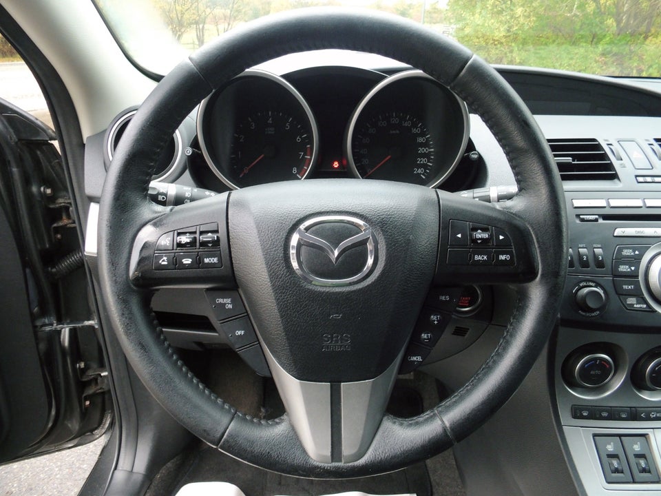 Mazda 3 2,0 Premium Tech 5d