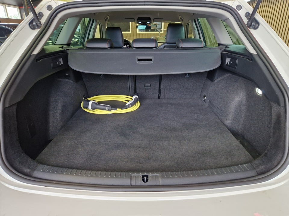 Seat Leon 1,4 eHybrid FR Sportstourer DSG 5d