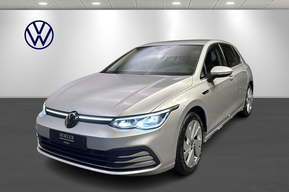 VW Golf VIII 1,5 eTSi 150 Style DSG 5d