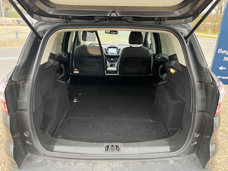 Ford Kuga 2,0 TDCi 150 Titanium Van 5d