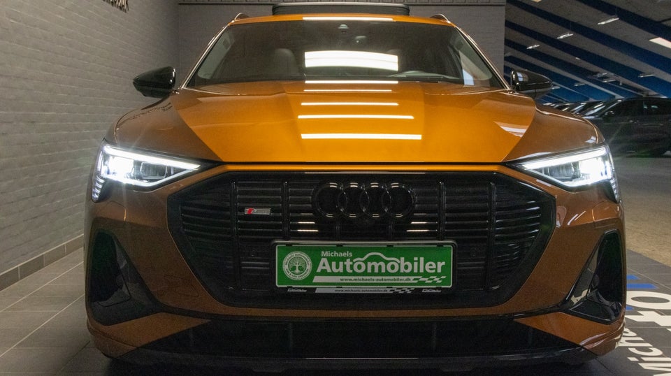 Audi e-tron 55 S-line quattro 5d