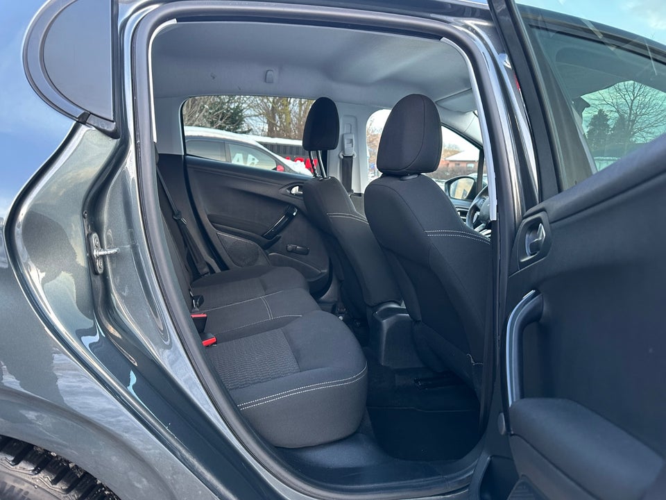 Peugeot 208 1,2 e-VTi 82 Active ESG 5d