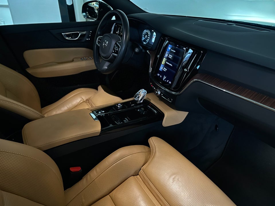 Volvo V60 2,0 T6 ReCharge Inscription aut. AWD 5d