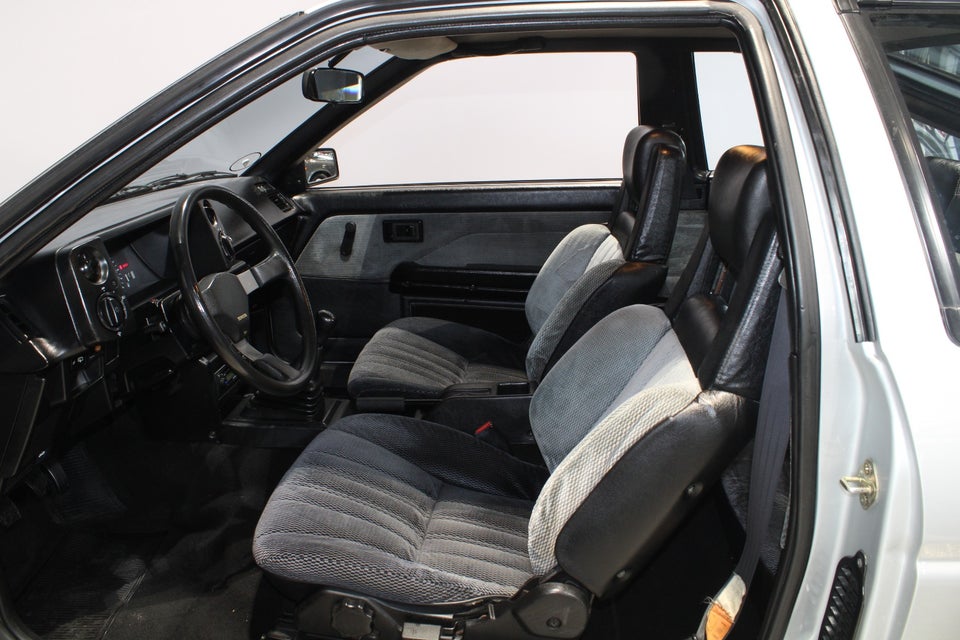 Toyota Corolla 1,6 GT Coupé 3d