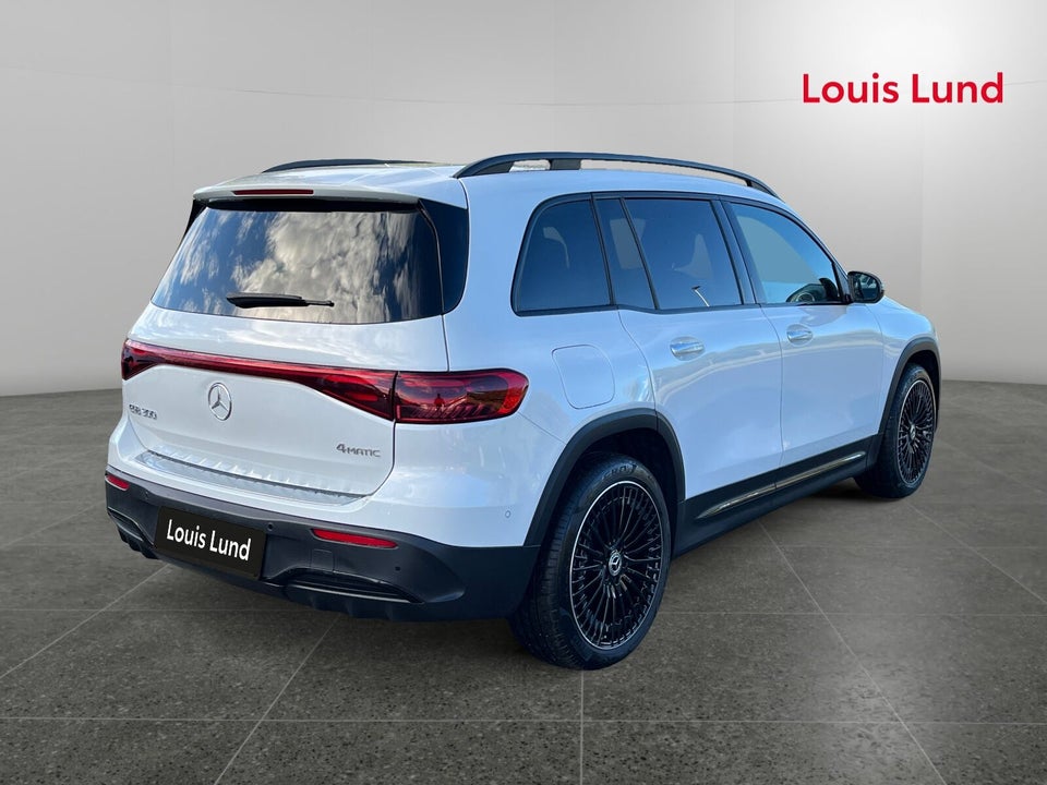 Mercedes EQB300 AMG Line 4Matic 5d