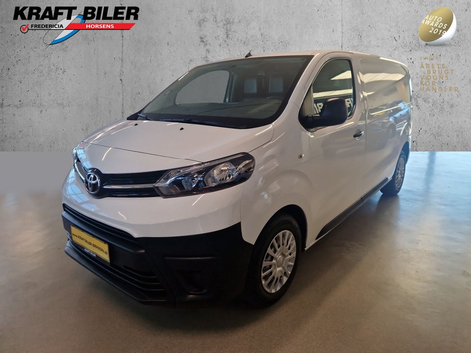 Toyota ProAce 2,0 D 120 Medium Comfort 5d