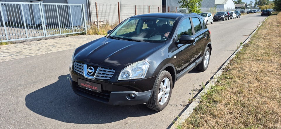 Nissan Qashqai 1,6 Tekna 5d