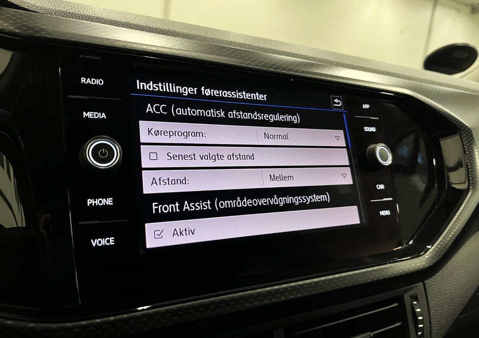 VW T-Cross 1,6 TDi 95 Life DSG 5d