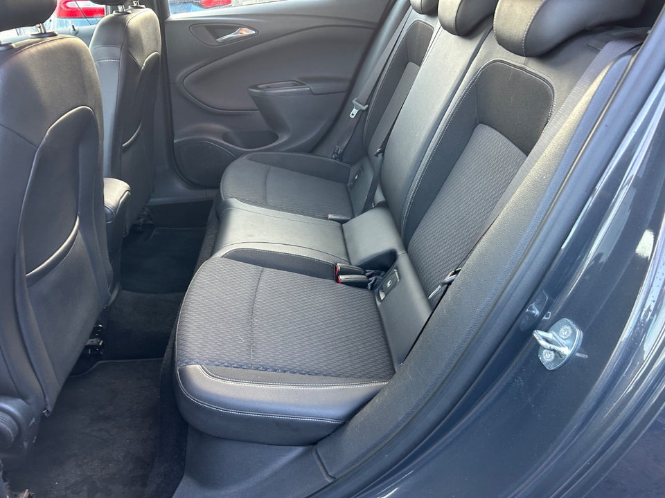 Opel Astra 1,4 T 150 Innovation 5d