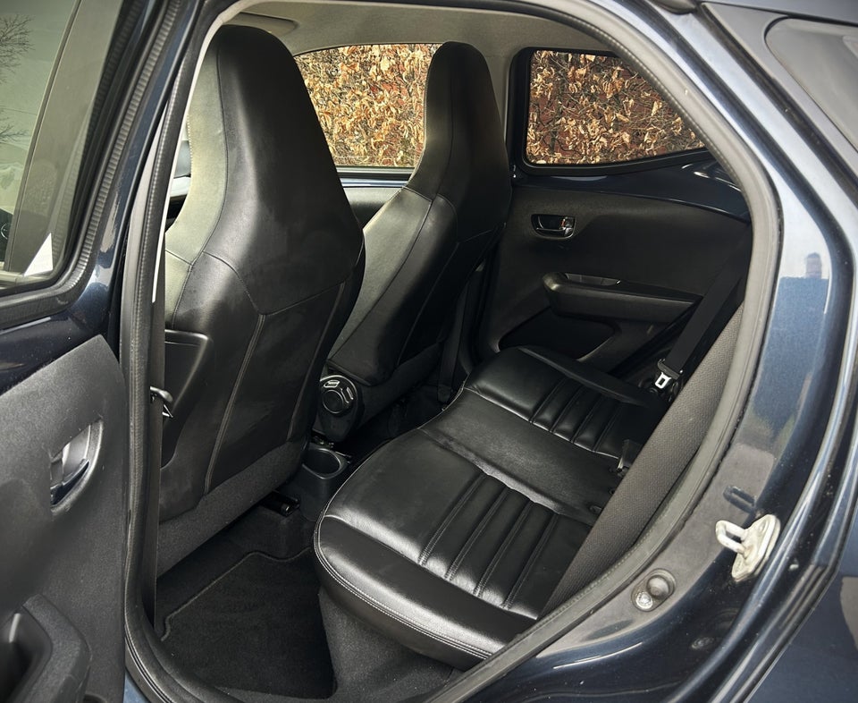 Toyota Aygo 1,0 VVT-i x-cellence 5d