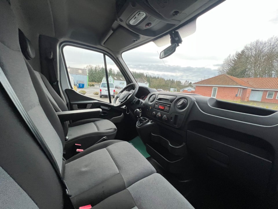 Nissan NV400 2,3 dCi 146 L3 Chassis 2d