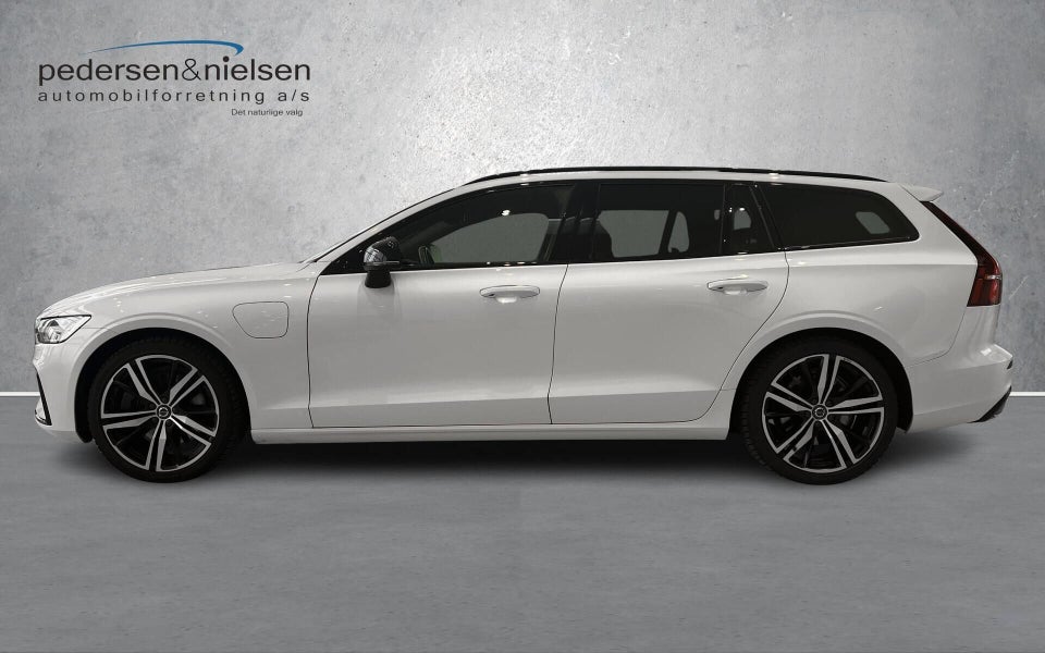 Volvo V60 2,0 T6 ReCharge R-Design aut. AWD 5d