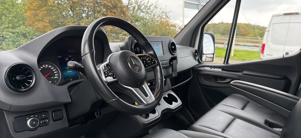 Mercedes Sprinter 317 2,0 CDi A2 Kassevogn aut. RWD