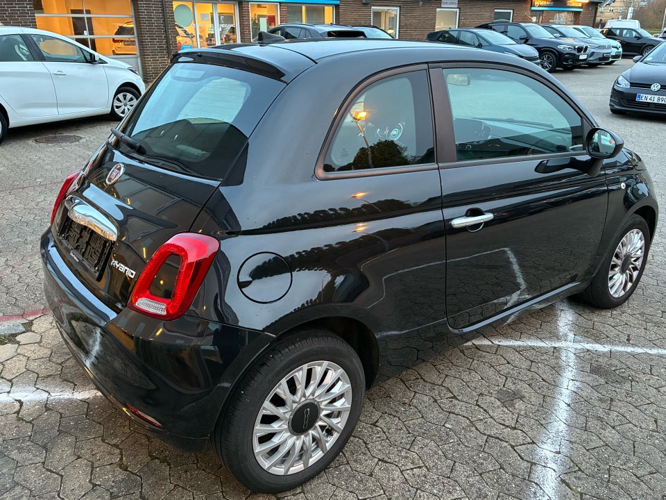 Fiat 500 1,0 Hybrid Lounge 3d