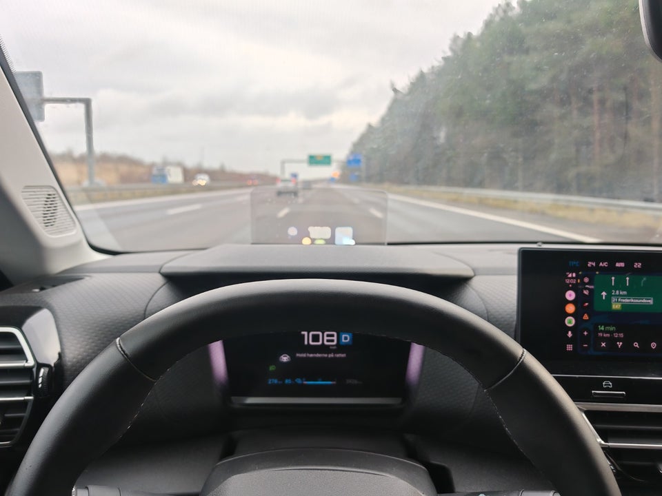 Citroën ë-C4 50 Shine 5d