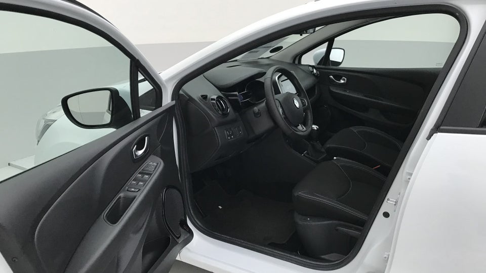 Renault Clio IV 0,9 TCe 90 Zen Sport Tourer 5d