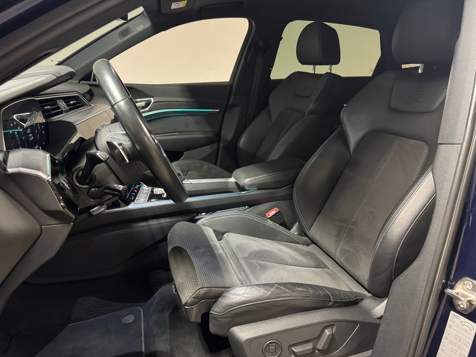 Audi e-tron 55 S-line quattro 5d