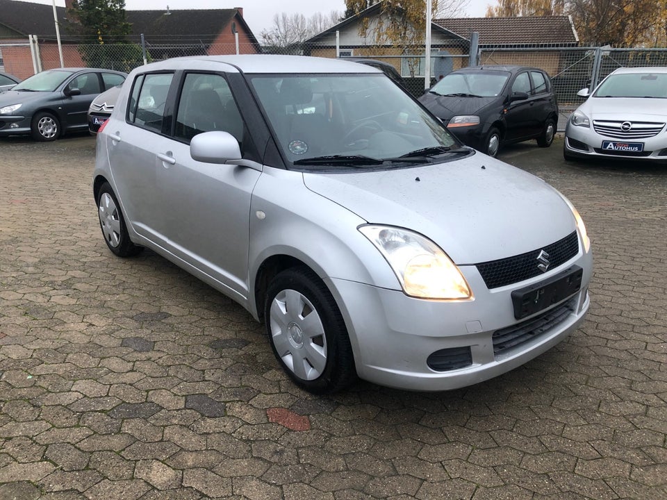 Suzuki Swift 1,3 GLS 5d