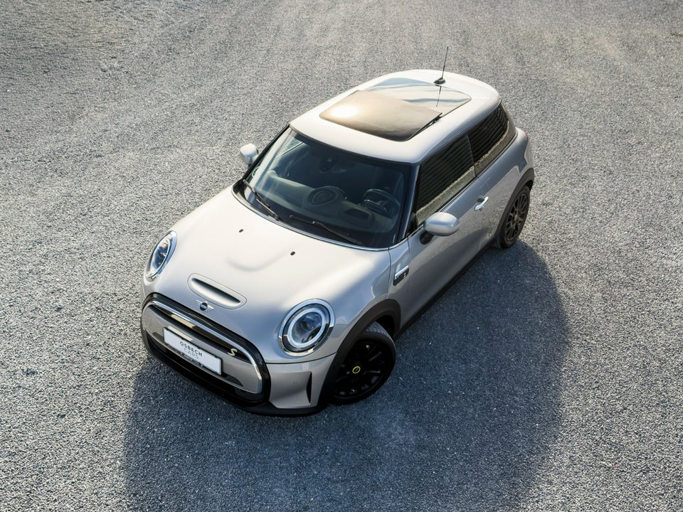 MINI Cooper SE Younique Trim 3d