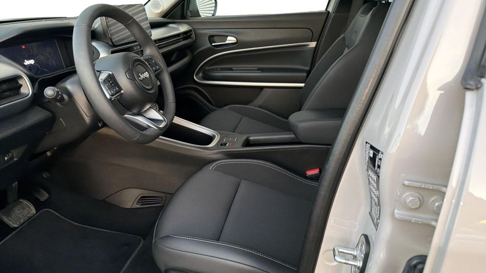 Jeep Avenger 54 Summit 5d