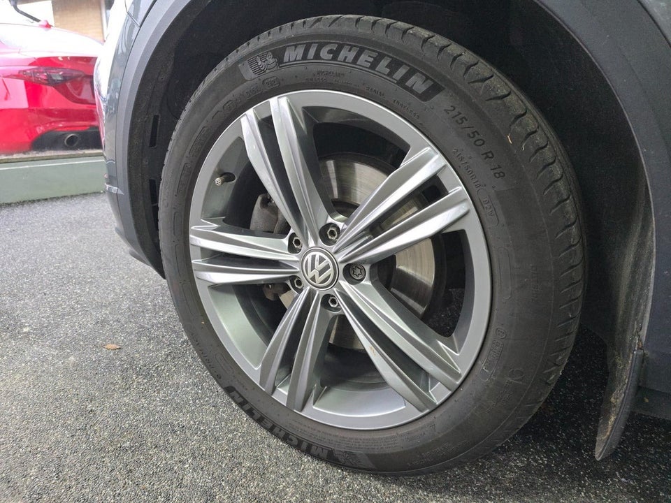 VW T-Roc 1,5 TSi 150 R-line DSG 5d