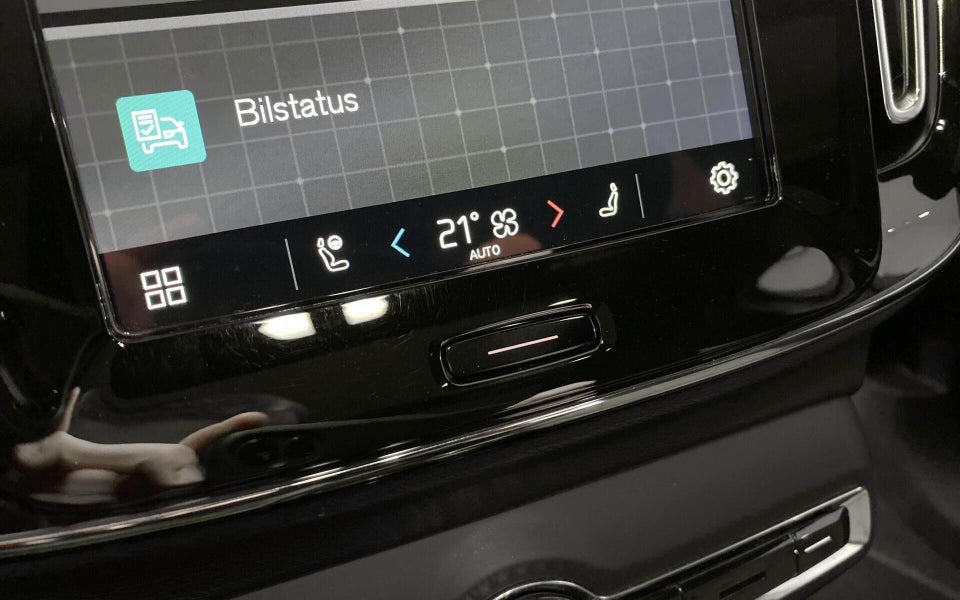 Volvo XC40 ReCharge Extended Range Ultimate 5d