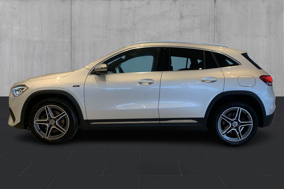 Mercedes GLA250 e 1,3 AMG Line aut. 5d