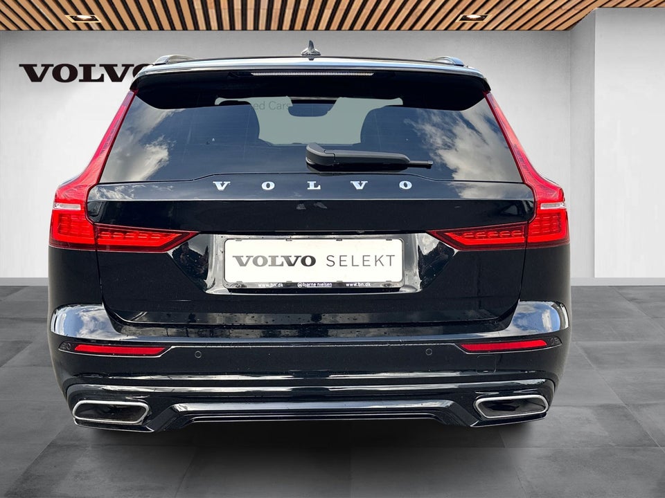 Volvo V60 2,0 T6 ReCharge R-Design aut. AWD 5d