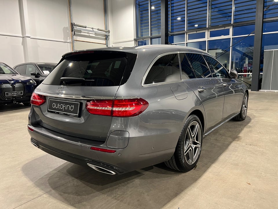 Mercedes E300 de 2,0 Advantage stc. aut. 5d