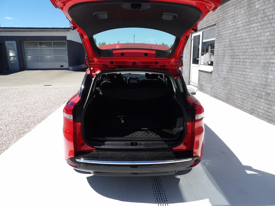 Renault Clio IV 0,9 TCe 90 Expression Sport Tourer 5d