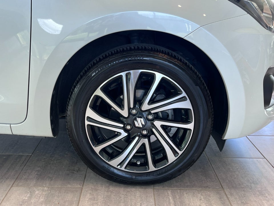 Suzuki Swift 1,2 mHybrid Exclusive 5d