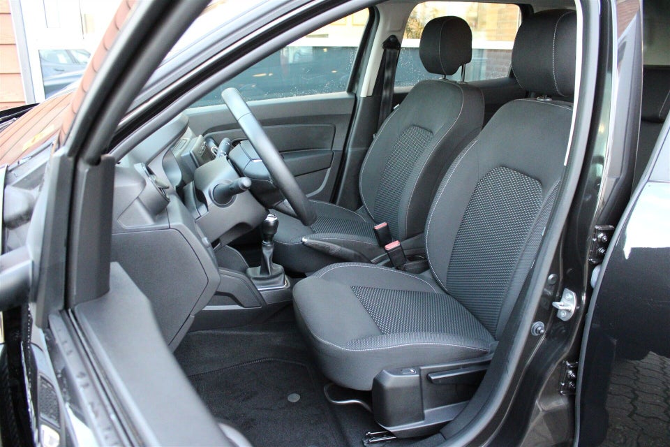 Dacia Duster 1,0 TCe 100 Streetway 5d