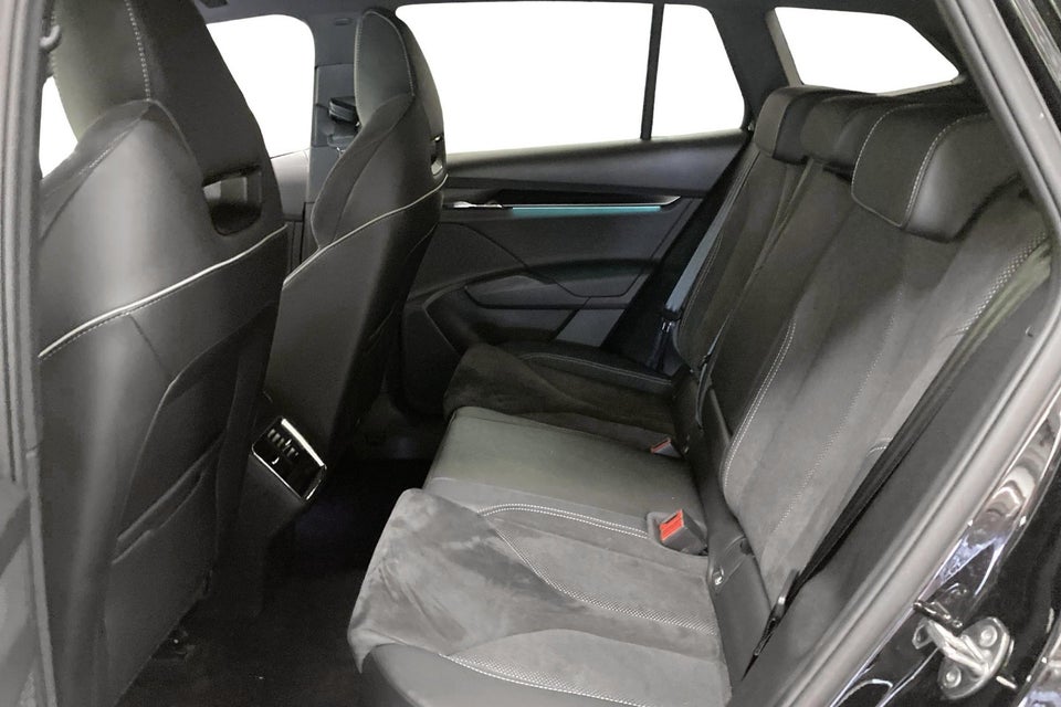 Skoda Enyaq 60 iV Sportline 5d