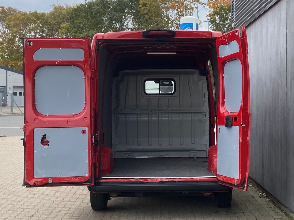 Fiat Ducato 30 2,3 MJT 130 Kassevogn L2H2 Pro+