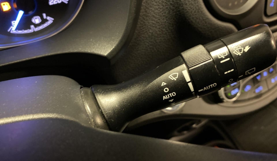 Toyota Yaris 1,5 Hybrid H3 Smart e-CVT 5d