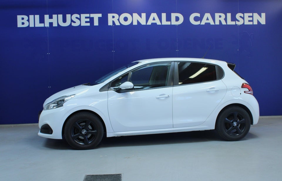 Peugeot 208 1,2 PureTech 82 Emotion+ 5d