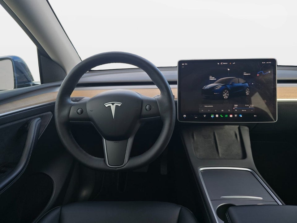 Tesla Model Y RWD 5d
