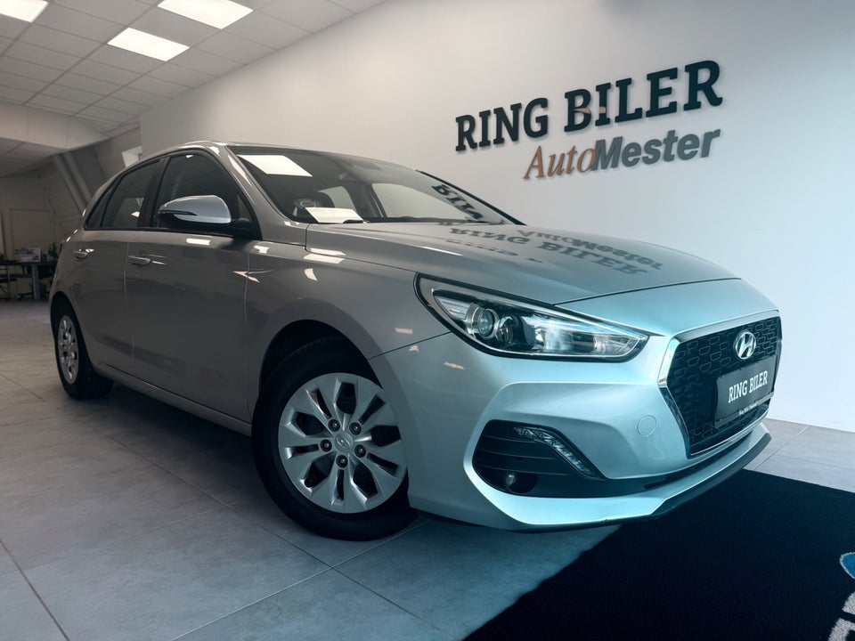 Hyundai i30 1,4 T-GDi Life Komfort DCT 5d