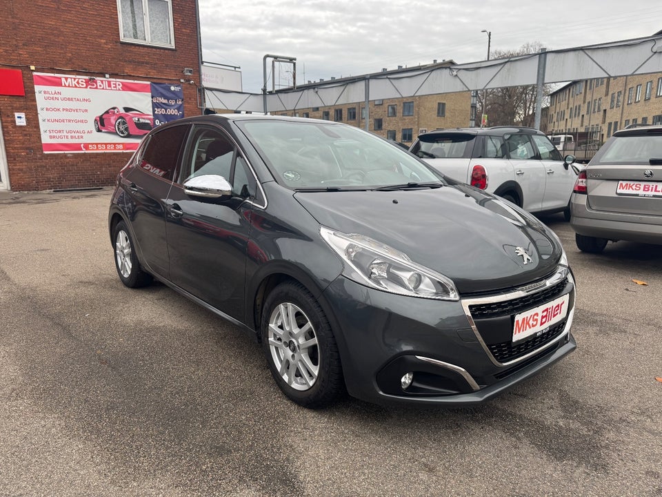 Peugeot 208 1,2 VTi 82 Allure 5d