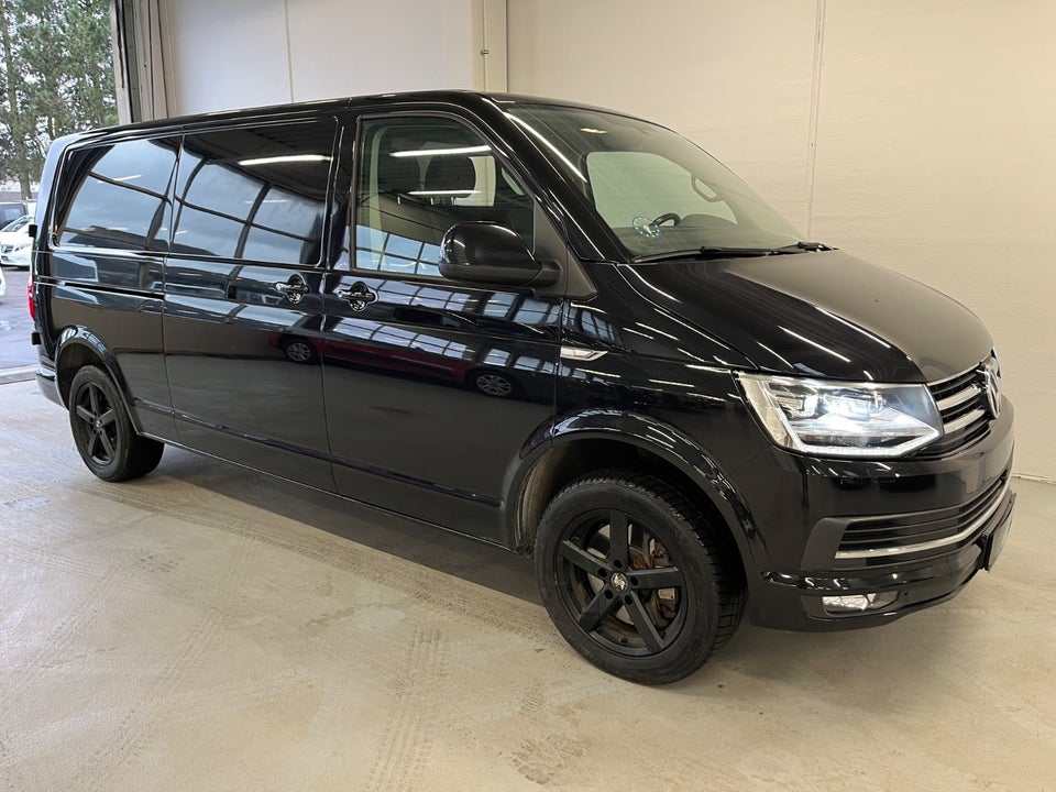 VW Transporter 2,0 TDi 204 Kassevogn DSG lang