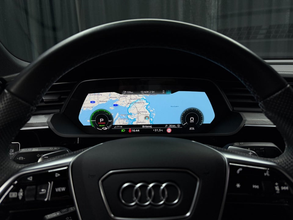 Audi e-tron 55 S-line Sportback quattro 5d
