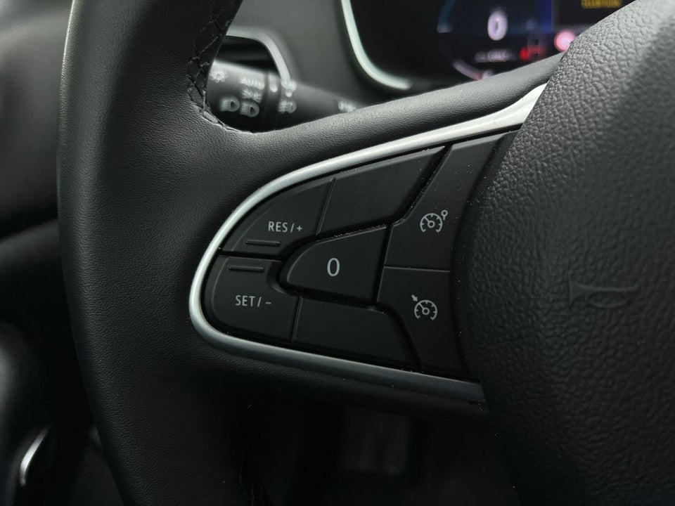 Renault Megane IV 1,6 E-Tech Zen Sport Tourer 5d