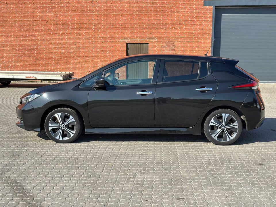 Nissan Leaf 40 Tekna 5d