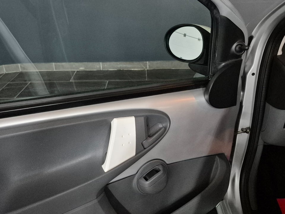 Peugeot 107 1,0 Cool 5d