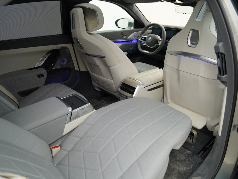 BMW i7 xDrive60 4d