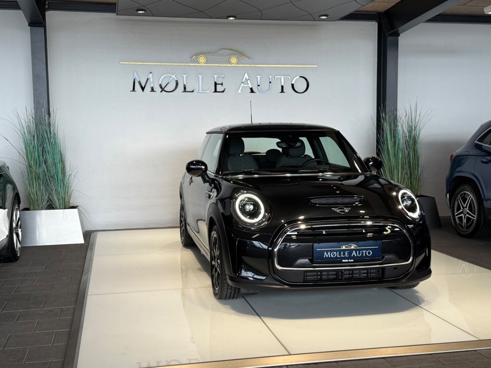 MINI Cooper SE Camden Edition 33 3d