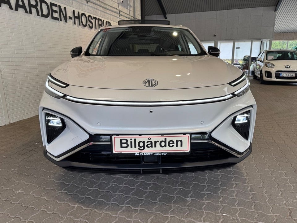 MG Marvel R Luxury 5d