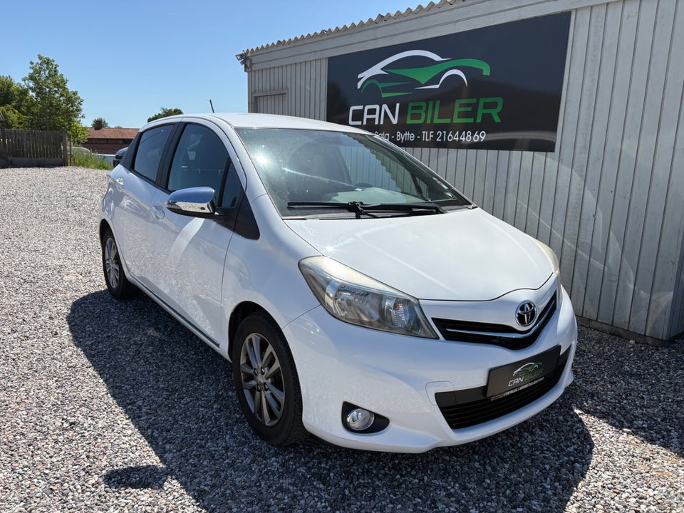 Toyota Yaris 1,0 VVT-i T2 Touch 5d